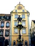 Clock fountain